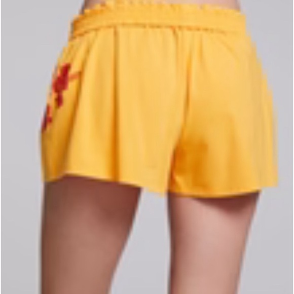 Chaser Hibiscus Short - Picture 3 of 3